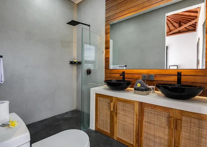 2 Zen Bali Villa *